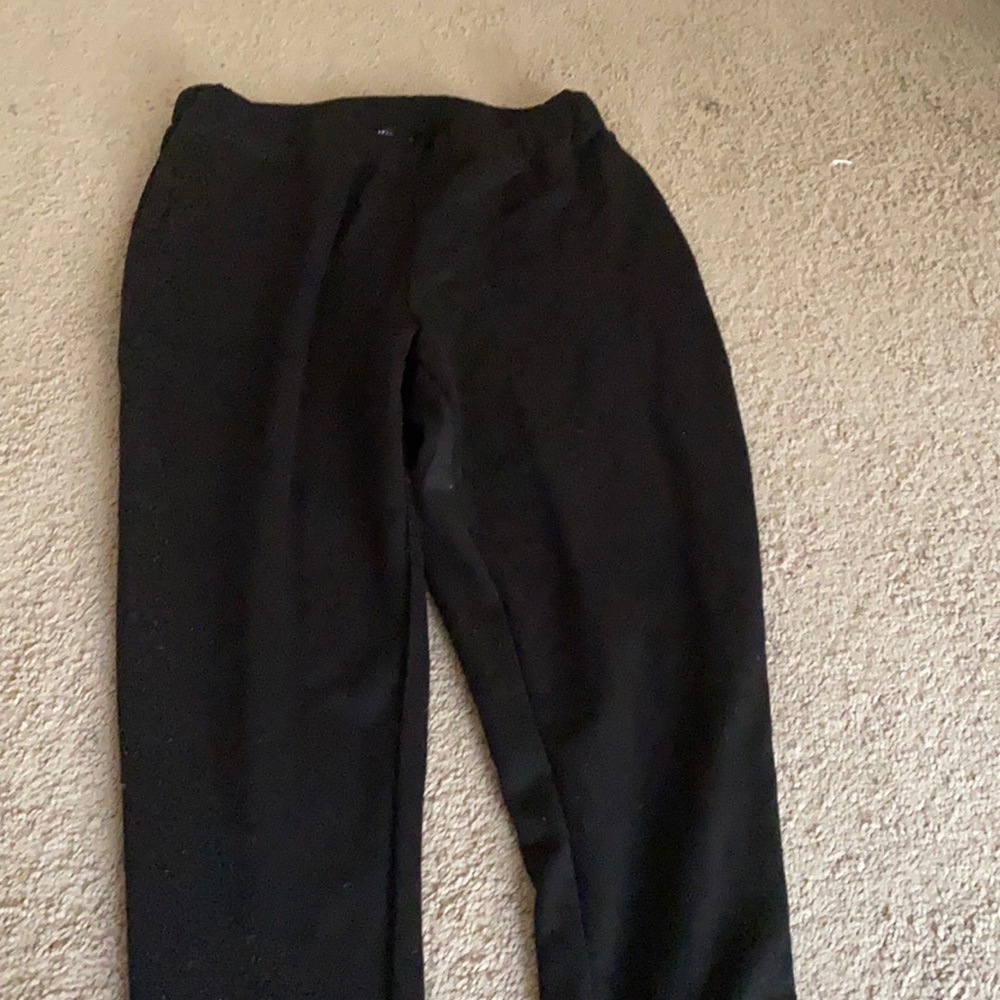Black leggings